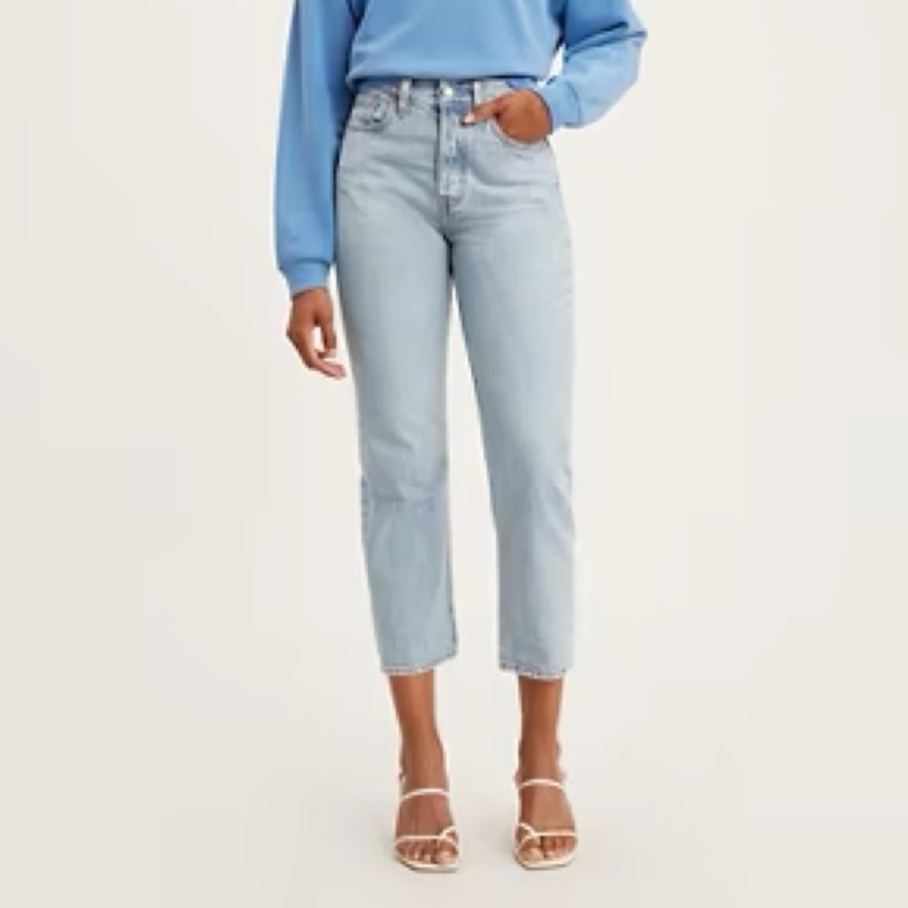 Levi’s Premium Wedgie Straight Fit Women’s Jean